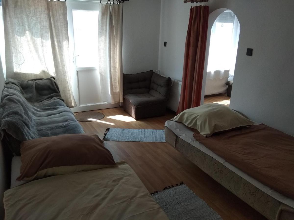 Amira Apartman Balatonlelle Εξωτερικό φωτογραφία